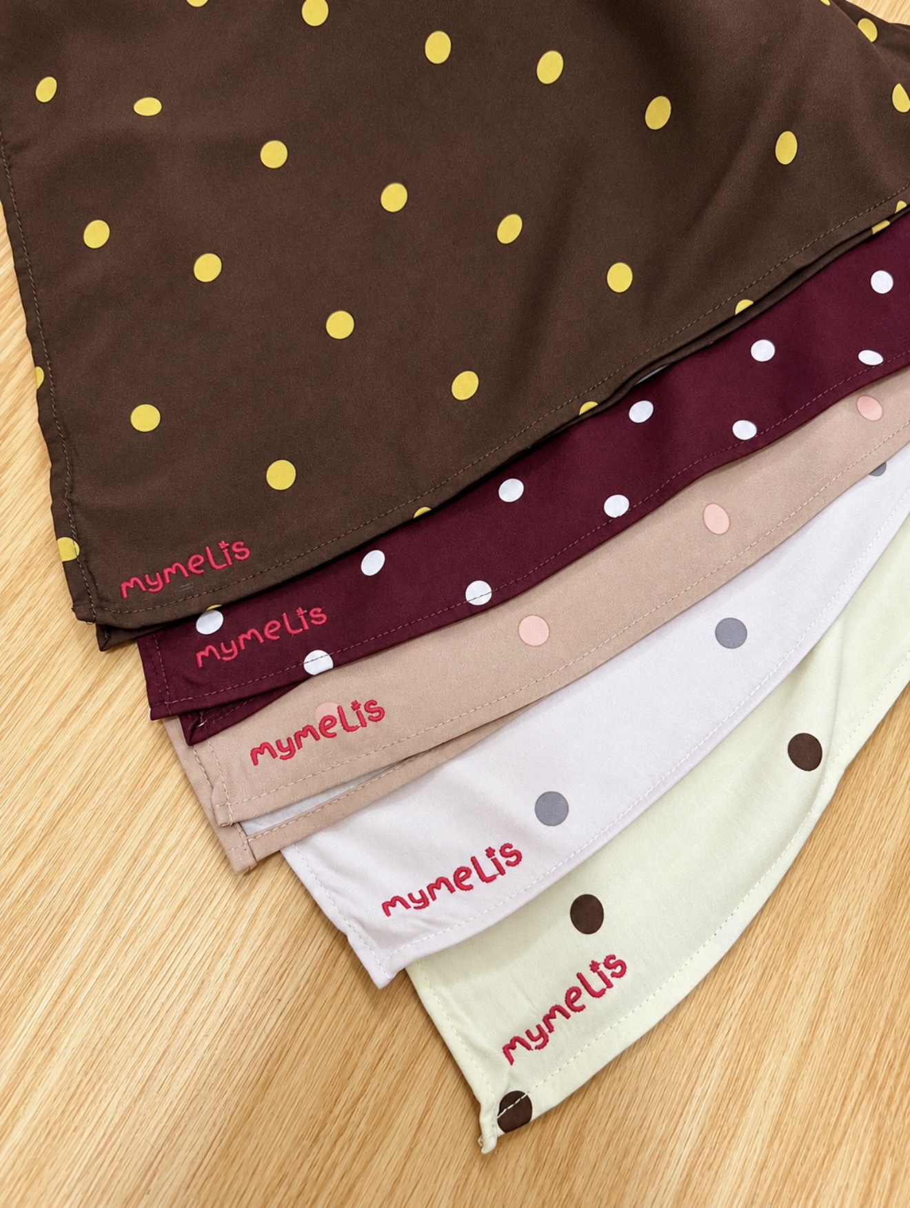 Mymelis Bandana Running Cap Maroon Polkadot - Image 4